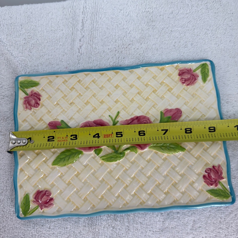 Temp-tations by Tara Floral Basketweave Casserole & Trivet Set Yellow Pink Rose - Picture 9 of 14